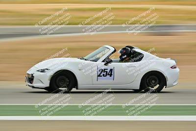 media/Sep-27-2025-Speed Ventures (Sat) [[6606706ef0]]/Purple group/Turn 6/